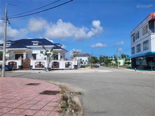 Cần bán gấp đất nền dự án phú an khang  quảng ngãi, 100mv, giá 1,190 thương lượng.