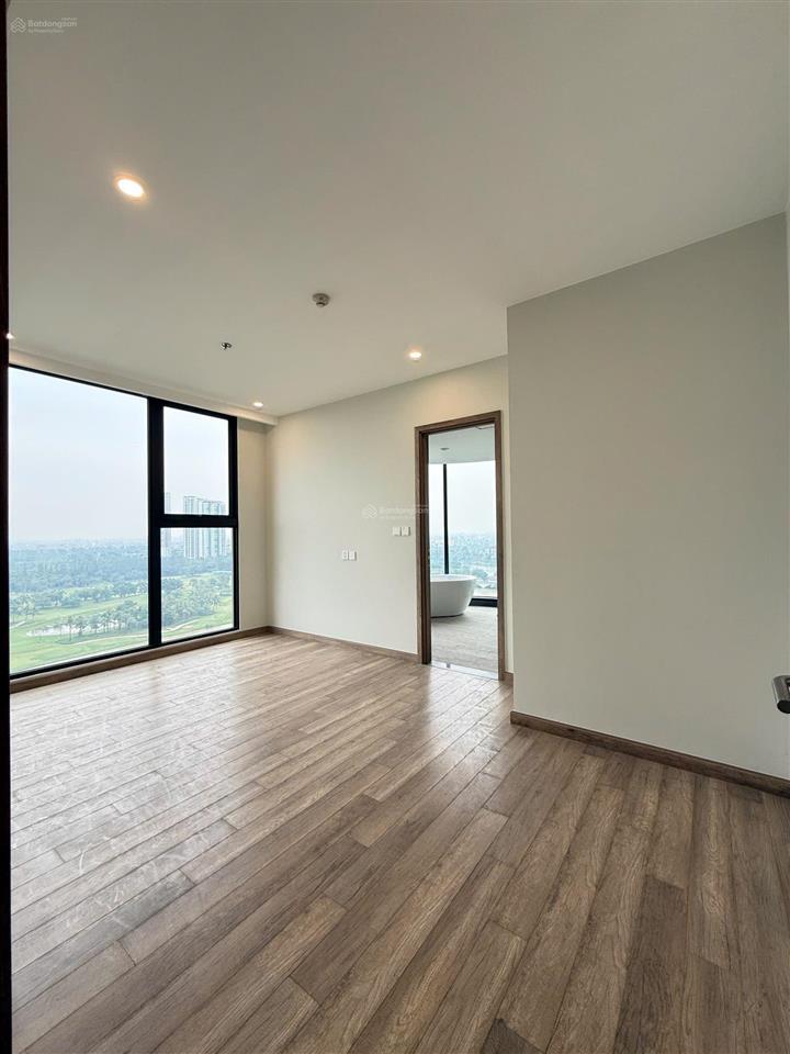 Bán cc 3 phòng ngủ tại toà r3, swan lake onsen residences, 10,95 tỷ, 97,3m2, giá ưu đãi uy tín