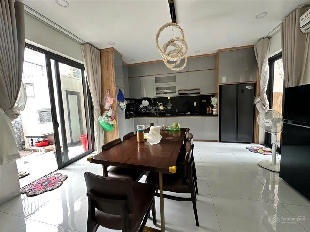 Bán nhà phường phước trung tp bà rịa cũ nay là phường bà rịa
diện tích 5x31( nở hậu 9m) tổng 238