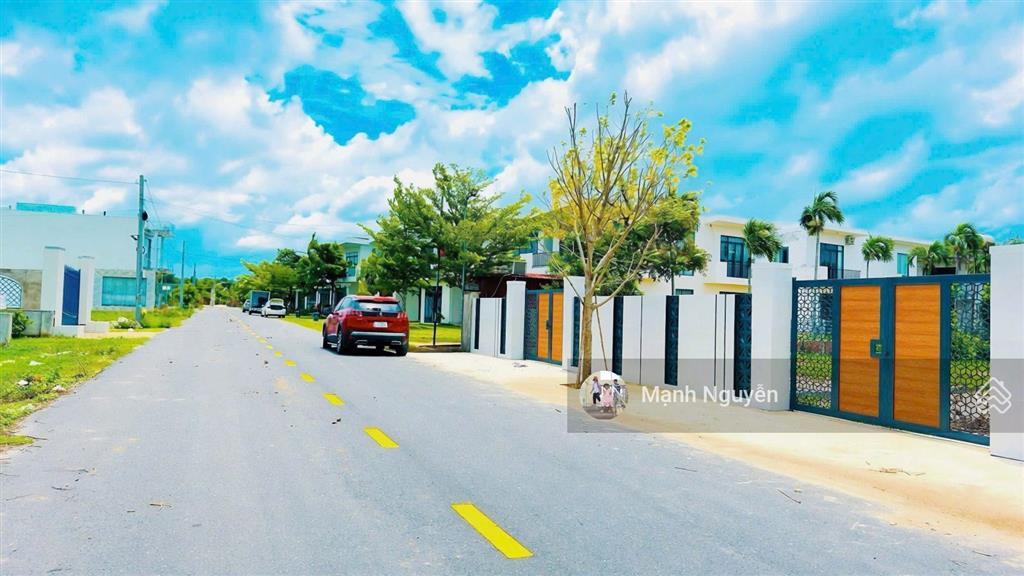 Lô liên kề  thị trấn phước hải  ngay tỉnh lộ 44b cách biển chỉ 5km cạnh bên khu dân cư phan gia