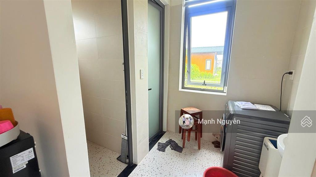 Nhà vườn mái thái 3015m2 trung tâm
dt 3015m227,7x66 nở hậu 66m có 207m thổ cư
mặt tiền đường ng