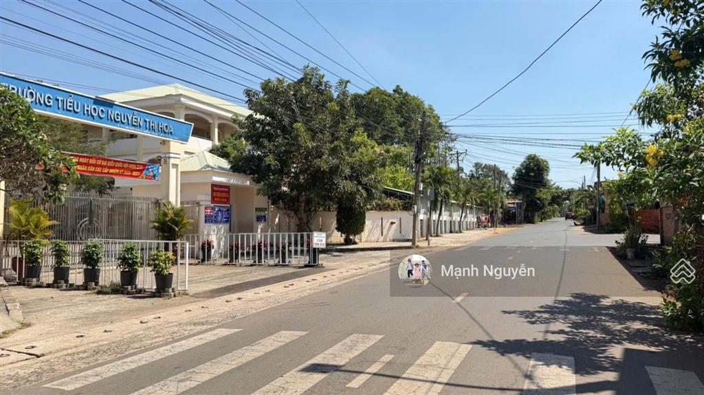Mặt tiền đường nam kỳ khởi nghĩa đối diện trường học nguyễn thị hoa xã đất đỏ  tp hcm