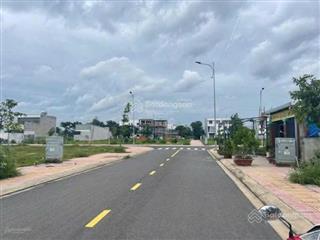 Cần bán lô đất cạnh sân bay long thành dt 8x25m sổ riêng thổ cư