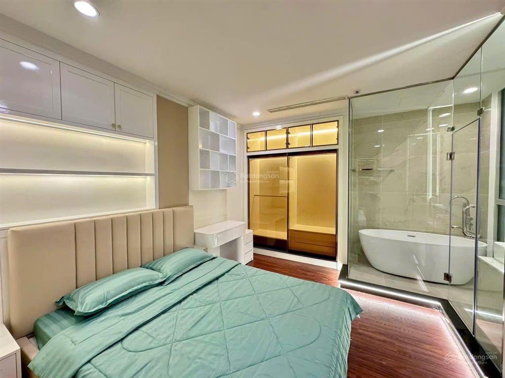 Cần cho thuê căn hộ vinhomes central park 2pn 89m2 nội thất sang trọng view thoáng mát giá tốt