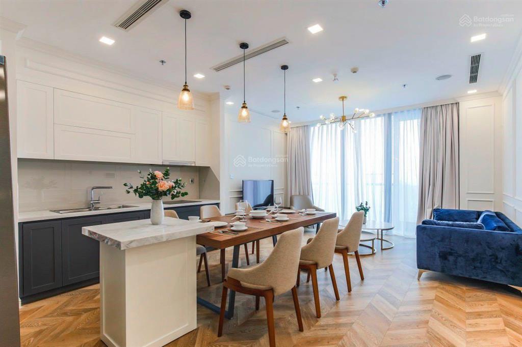 Cần cho thuê căn hộ 2pn vinhomes golden river ba son 80m2 nt sang trọng view thoáng  0907 278 ***