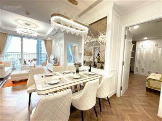 Cần cho thuê gấp căn hộ 2pn the landmark 81 90m2 nội thất cổ điển, mới 100% view sông giá tốt nhất