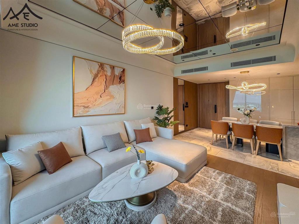 Cần bán gấp căn hộ empire city, 2pn, 93m2  giá chỉ 18,5 tỷ,  xem nhà 0907 278 ***
