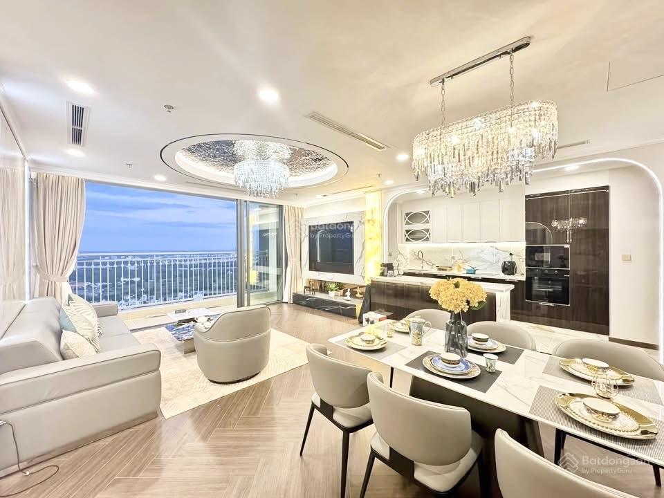 Cần cho thuê căn hộ vinhomes central park 2pn 88m² nội thất sang trọng view thoáng, giá tốt