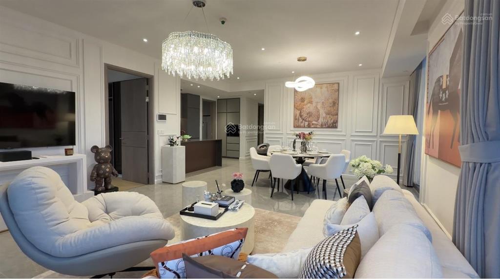 Cho thuê căn hộ 4pn vinhomes golden river, view sông sài gòn, bitexco cực đẹp, nội thất cao cấp