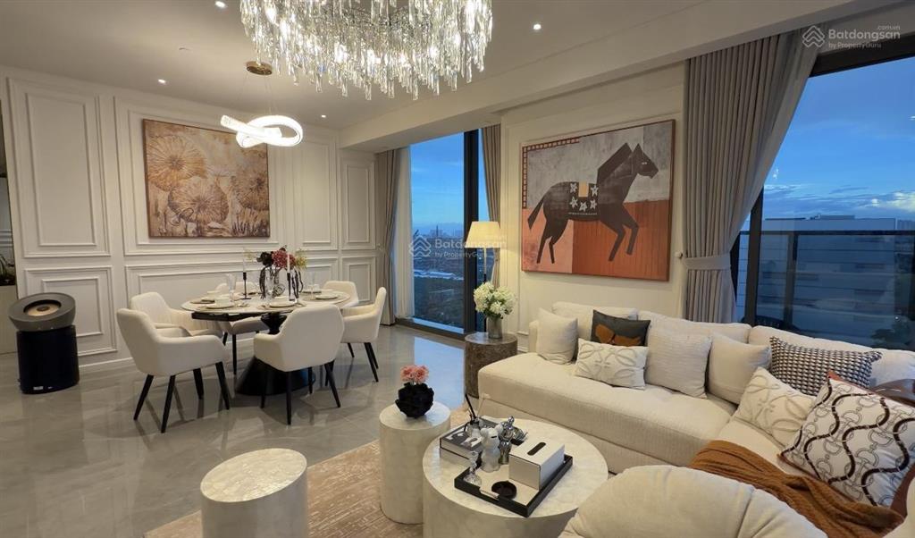 Cho thuê căn hộ 4pn vinhomes golden river, view sông sài gòn, bitexco cực đẹp, nội thất cao cấp