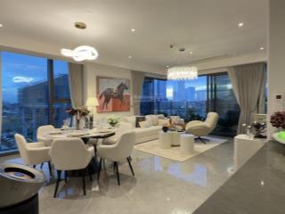 Cho thuê căn hộ 4pn vinhomes golden river, view sông sài gòn, bitexco cực đẹp, nội thất cao cấp.
