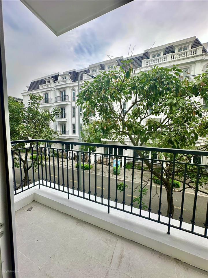 Cho thuê nhà lk mới hoàn thiện đẹp kđt eurowindows twinparks, trung tâm gia lâm