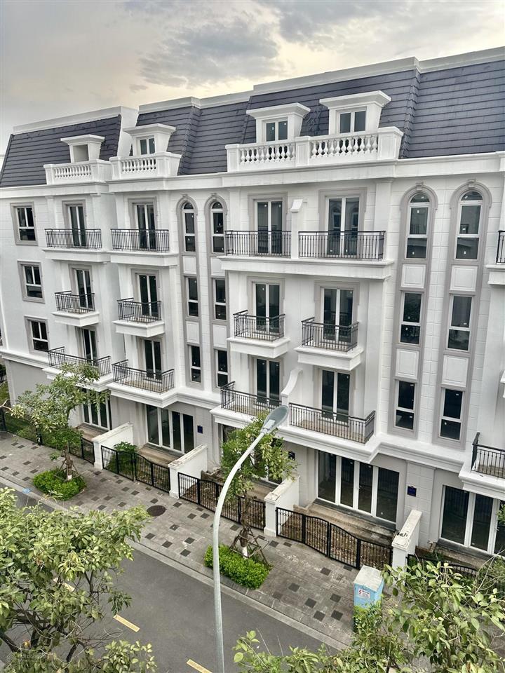 Cho thuê nhà lk mới hoàn thiện đẹp kđt eurowindows twinparks, trung tâm gia lâm