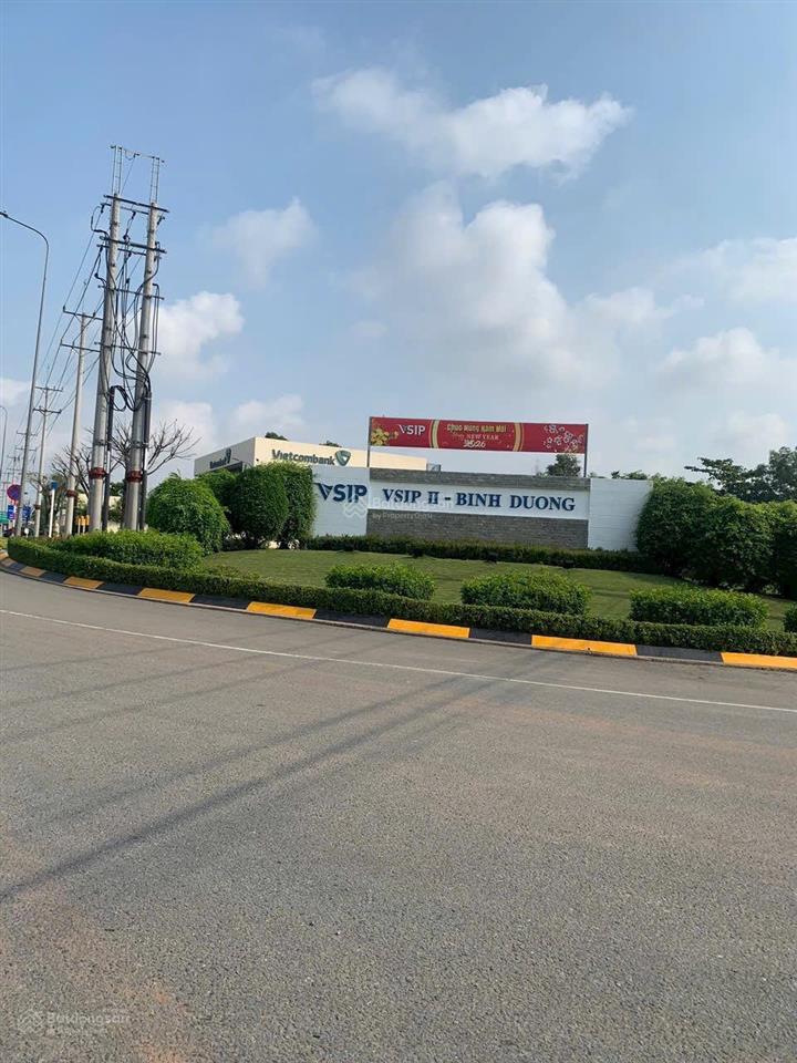 Nhà ở xã hội 1 trệt 1 lầu 1 tum ngay kcn vsip ii  tp. hồ chí minh. trả trước 580 triệu