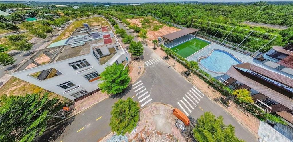 Hàng ngộp! giá thấp hơn thị trường 100triệu.
ngay đại học việt đức, kcn mỹ phước bến cát tphcm