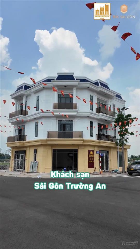 Hàng hiếm tại khu đô thị bắc sài gòn ngay công viên trung tâm  75m2 rẻ hơn thị trường 450 triệu