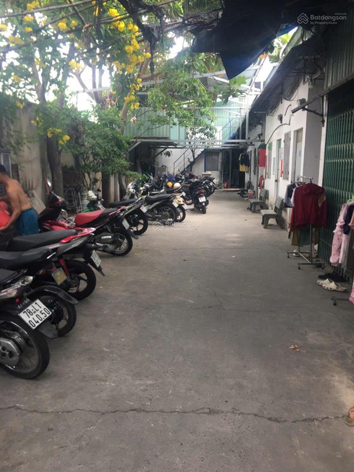 Bán khu nhà trọ mặt đường quy mô lớn  dòng tiền ổn định