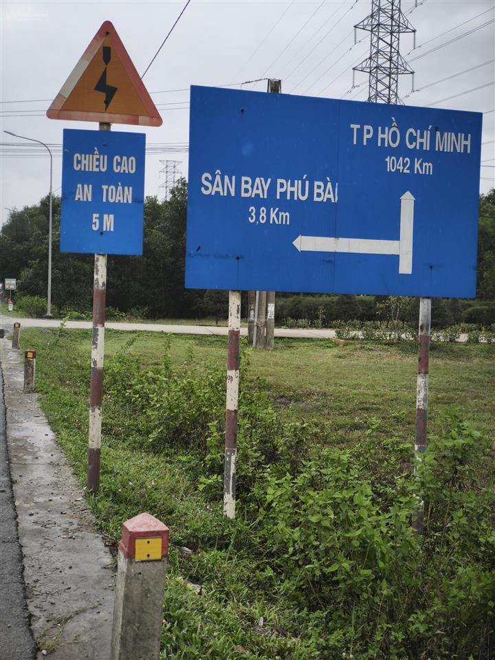 Đất kiệt rộng làm nhà vườn trang trại hay dịch vụ lưu trú vui chơi phú bài, huế
