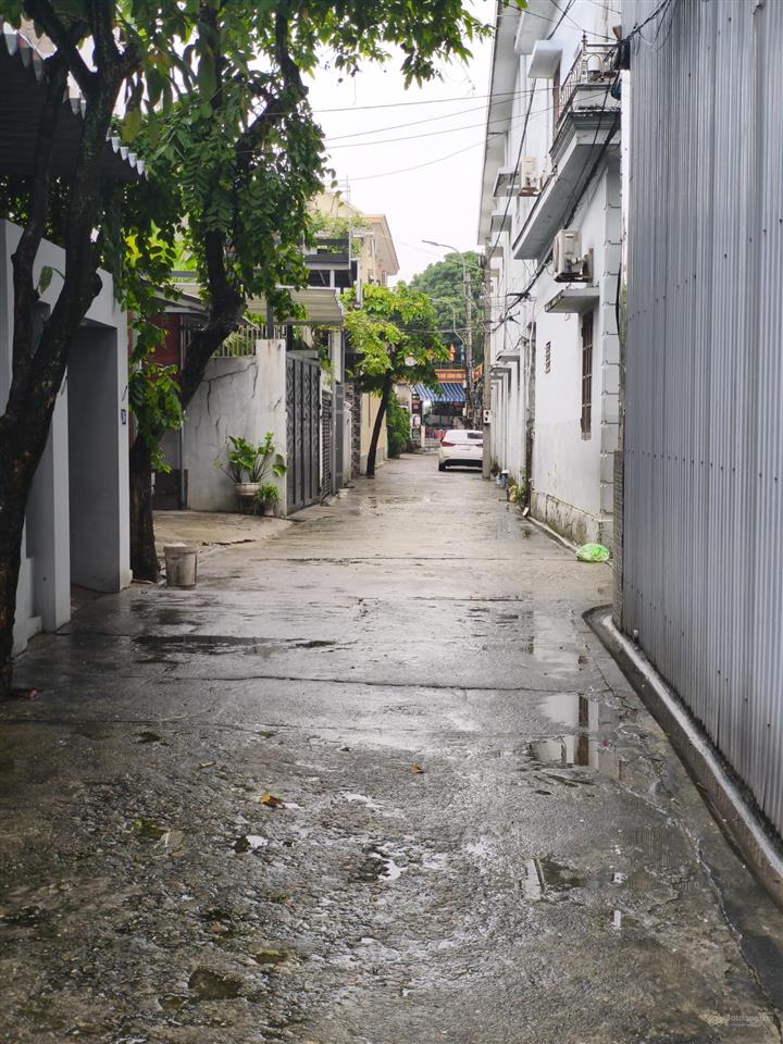 Nhà vừa ở, chỗ thuê dòng tiền, diện tích rộng, ngay kinh thành huế