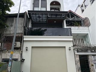 Bán nhà mới hiện đại quận 7 ven sông