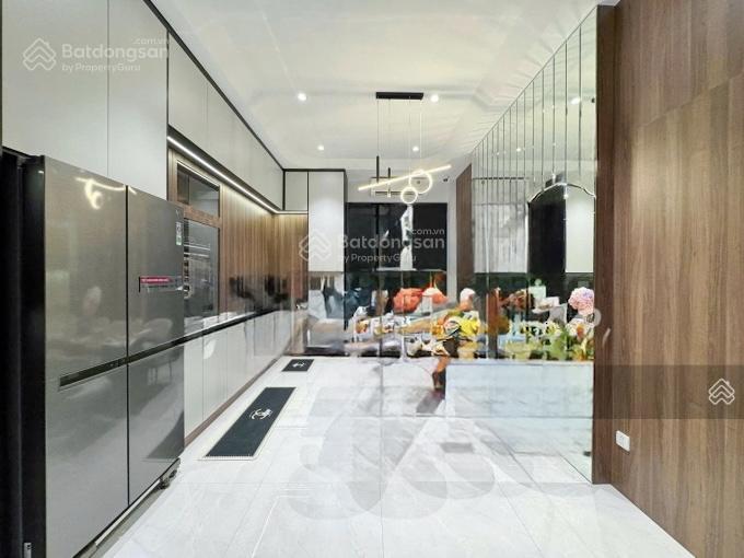 Bán nhà mới hiện đại quận 7 ven sông