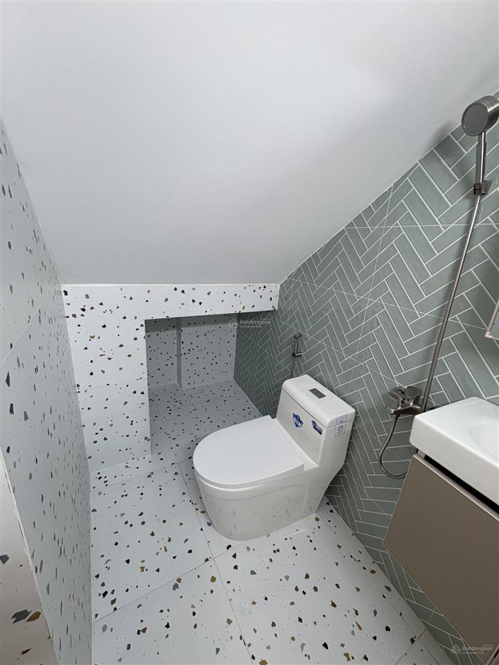 Bán nhà hẻm 1247 đường huỳnh tấn phát quận 7