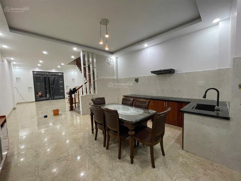 Bán nhà 3 tầng ( đã có sồ ) tại kđt phước long a  nha trang chỉ 9 tỷ