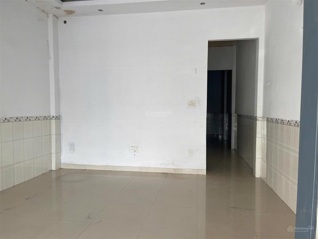 Bán nhà cấp 4 có gác mặt tiền nguyễn tất thành  vĩnh trường  nha trang chỉ 7 tỷ 500
