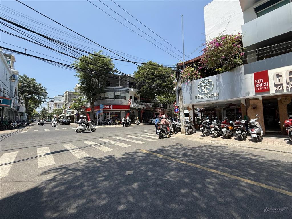 Bán nhà mặt tiền kề góc ngô đức kế và hồng bàng  nha trang  cách biển chỉ 800m