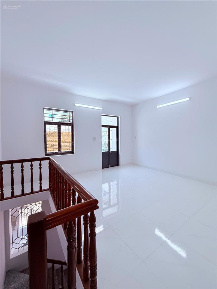 Bán nhanh nhà 2 tầng mới kiên cố đường lý ông trọng, bắc nha trang