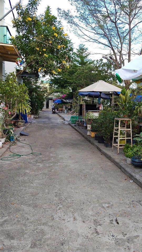 Bán lô đất tđc đất lành vĩnh thái  nha trang đối diện công viên đường 5 m.
