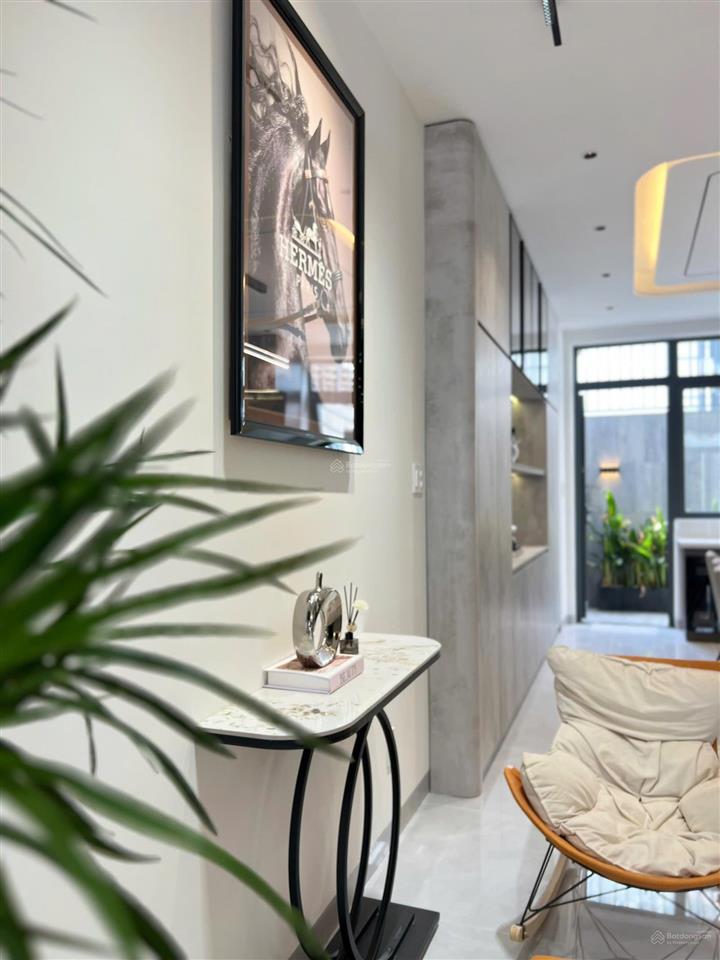 Bán nhà đẹp 3 tầng kđt mỹ gia gói 5  đường số 97 giá tốt giá 8 tỷ 600 triệu bao thuế phí