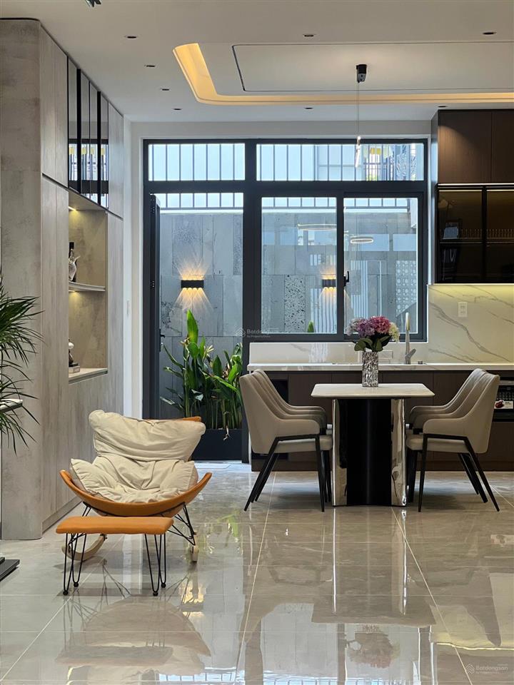 Bán nhà đẹp 3 tầng kđt mỹ gia gói 5  đường số 97 giá tốt giá 8 tỷ 600 triệu bao thuế phí