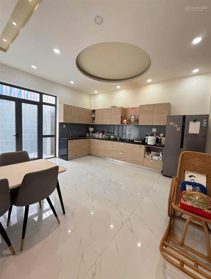 Siêu phẩm nhà 3 tầng tại mỹ gia nha trang