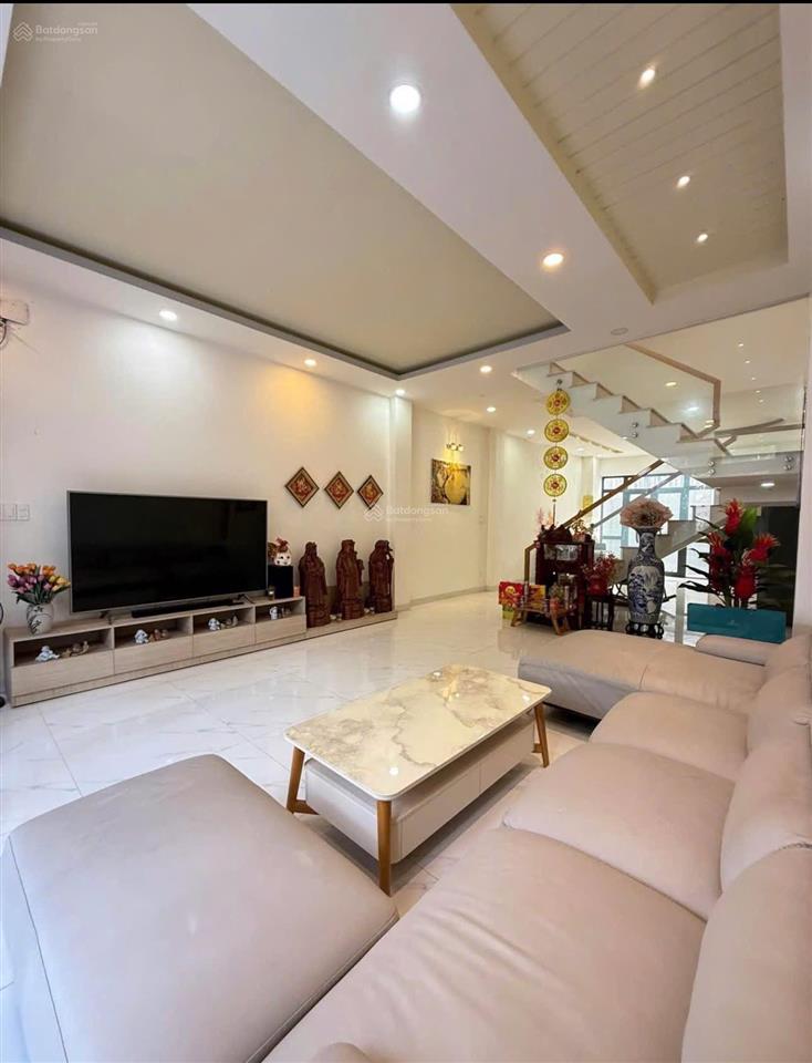 Siêu phẩm nhà 3 tầng tại mỹ gia nha trang