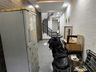 Chính chủ cần bán nhà ngay chợ phạm văn hai 37m2 1 lầu