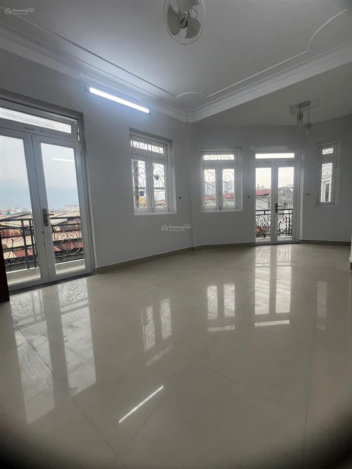 Cho thuê nhà góc 2 mặt tiền hẻm 688 hương lộ 2, nhà mới đẹp kinh doanh đa ngành nghề