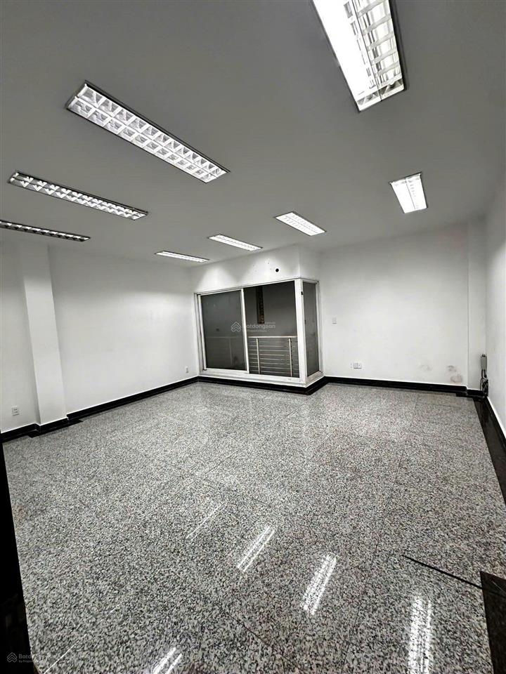 Cho thuê tòa nhà mặt tiền đường nguyễn văn tố  6 x 25 hầm 4 lầu 55tr