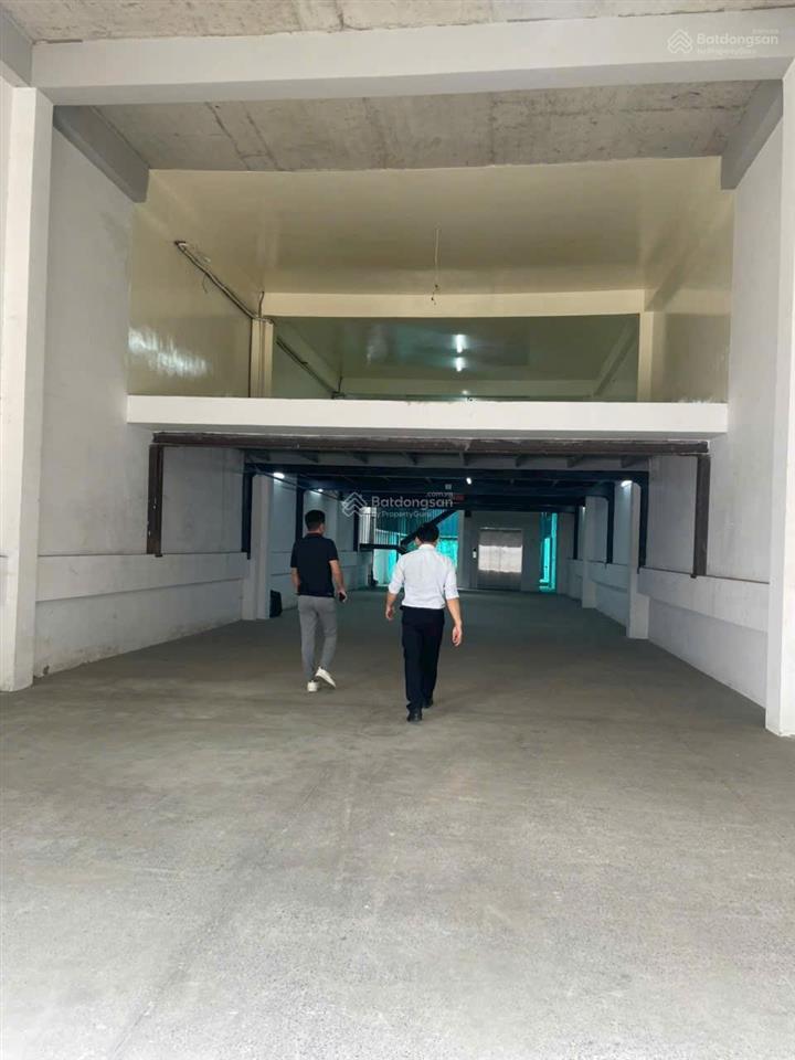 Toà văn phòng may mặc ngay aeon 7x50m 3 lầu suốt giá 70tr