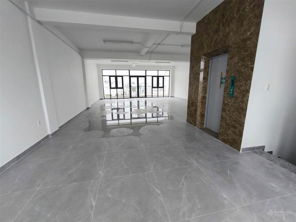 Toà mt gò dầu tân phú 7 tầng giá 150tr