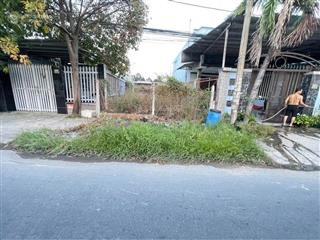 Cần tiền bán lô đất mặt tiền 300m2 gần coop mart trảng bàng,tây ninh tiện kinh doanh buôn bán