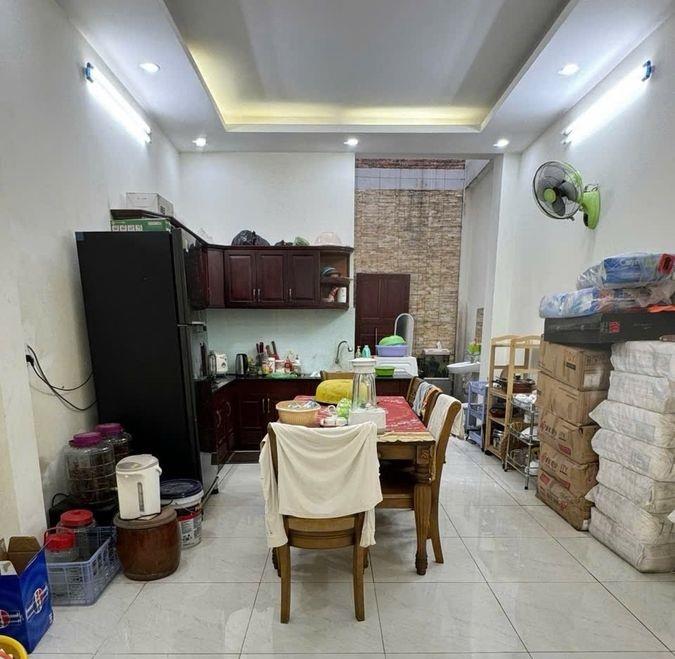 4 tầng 81m2 có 8 tỏi x Quang Trung Phường 8 Gò Vấp TP. Hồ Chí Minh.