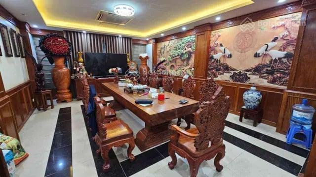 Bán nhà gần ngã tư văn phú  lê trọng tấn 50m2, 5 tầng  thang máy  ô tô. 12,3 tỷ