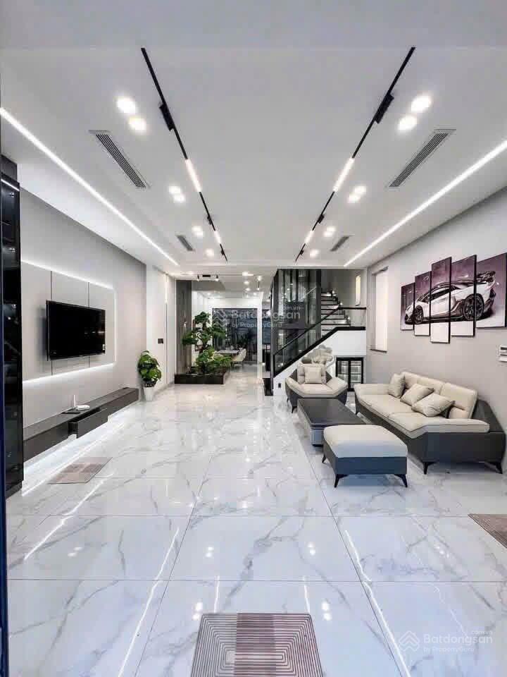 Bán nhà văn phú 60m2 x5x5 vỉa hè  ôto  kinh doanh. 12 tỷ 8