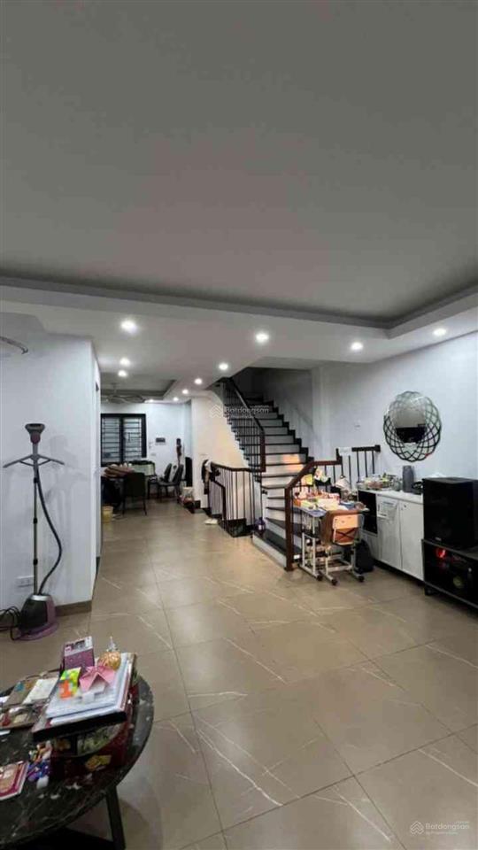 Nhà phân lô ô tô mặt tiền quyền lực văn la  văn phú 50m2, 5 tầng, cơ hội đầu tư hiếm có