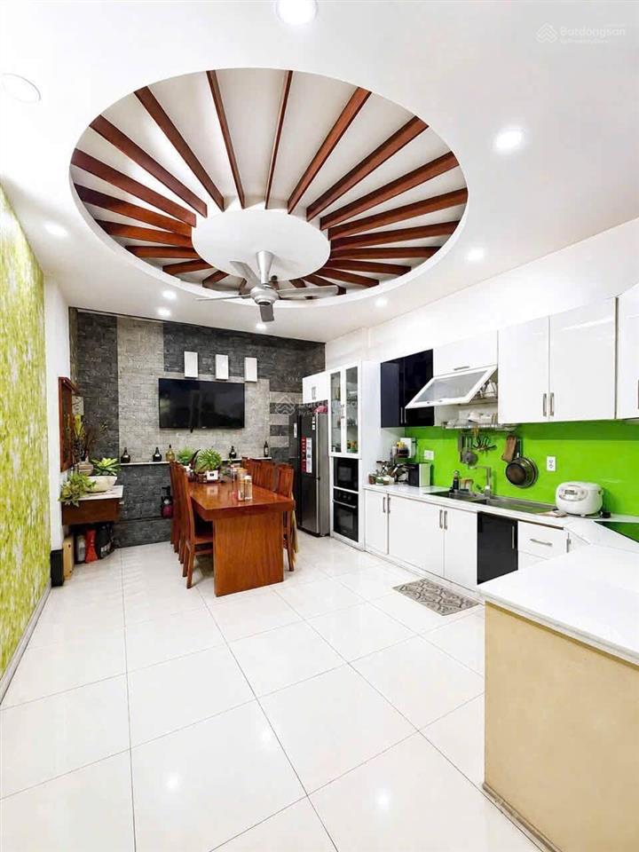 Bán nhà gần trường thpt phan bội châu, văn quán 54.9m2, 4 ngủ, ôtô, gần phố, 10 t.ỷ 3
