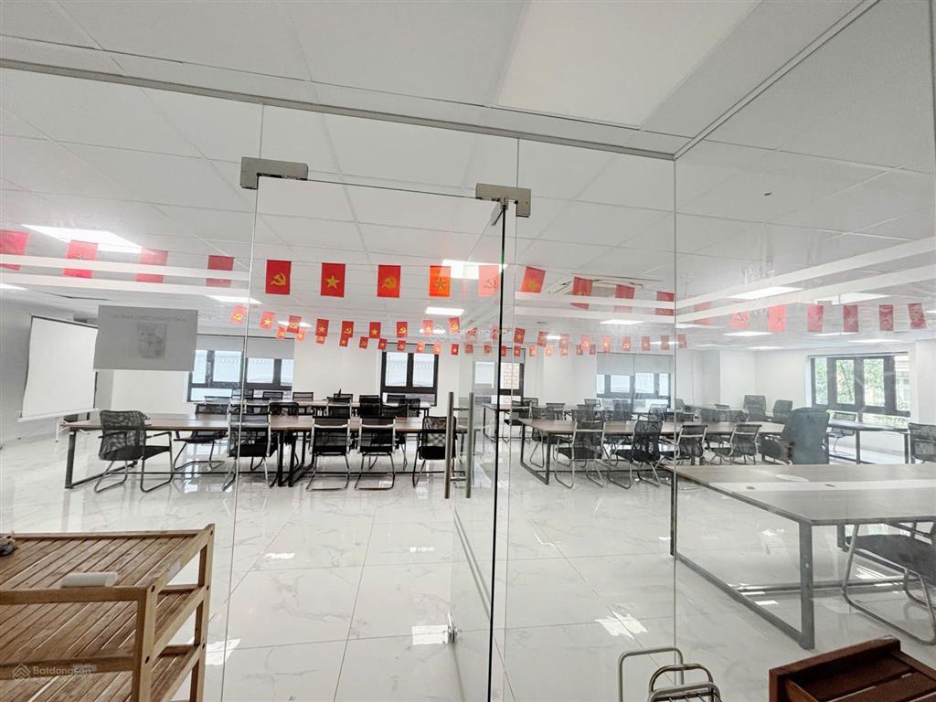 Cho thuê văn phòng giá ưu đãi tại nguyễn trãi, 250 nghìn / m2, dt 300 m2