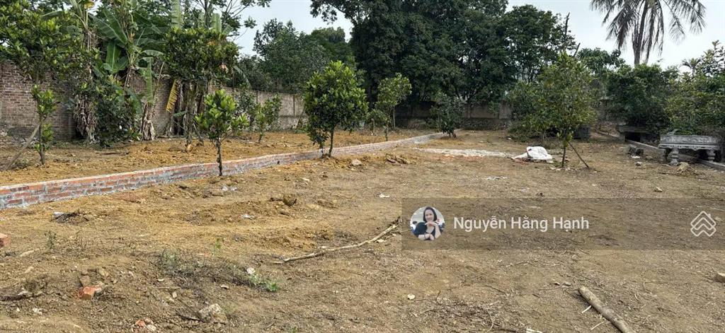 Bán mảnh đất lô góc 2mt, mặt phố kd đồng âm, đông xuân đường ôtô tải nhỉnh 15tr/m2