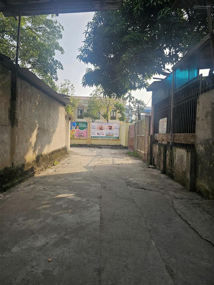 Anh trưởng thôn chương mỹ cần bán lô đất đẹp ở lam điền ôtô tránh đường thông gần phố 81m nhỉnh 2tỷ