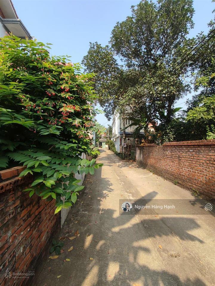 Bán đất tặng nhà gần ngã tư miễu tiến xuân, gần đhqg hà nội ô tô đường thông 190m, nhỉnh 7 tỷ